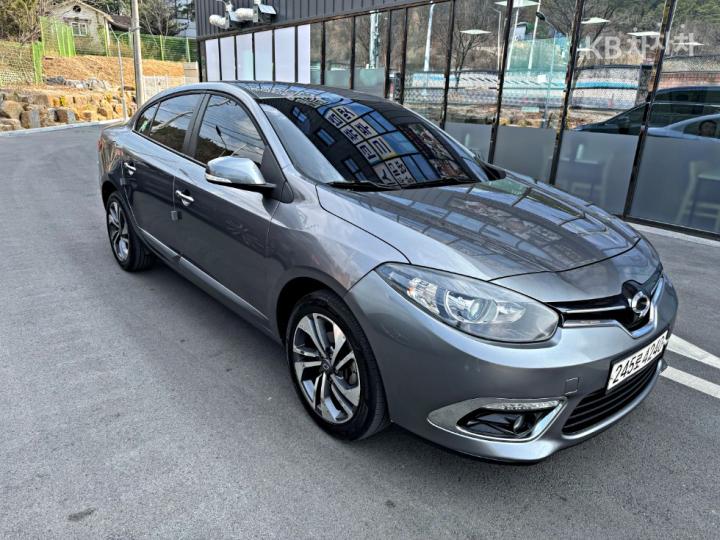 Renault SM3 Neo SE Base Type 6