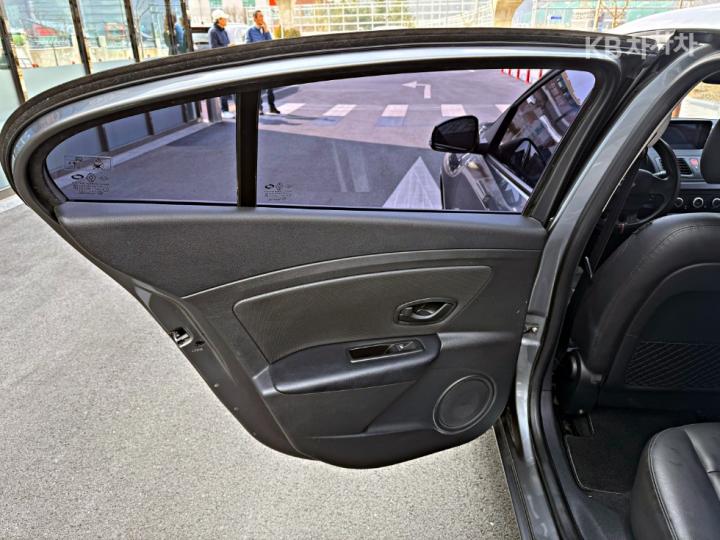 Renault SM3 Neo SE Base Type 10