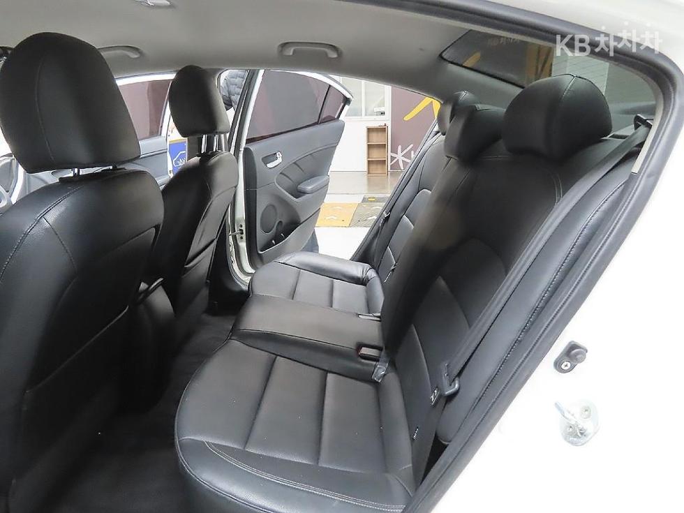 2015 - kia k3