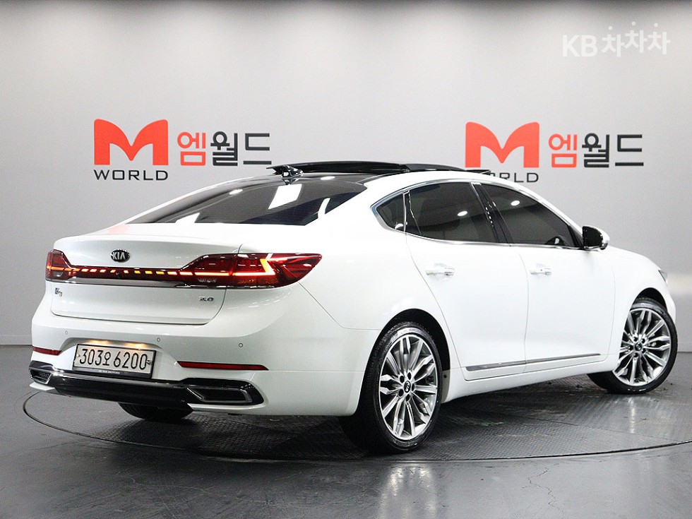 2020 - kia k7