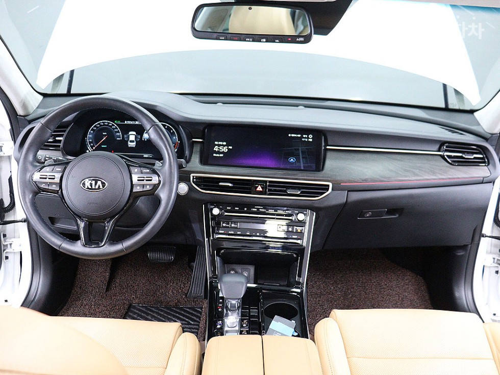 2020 - kia k7
