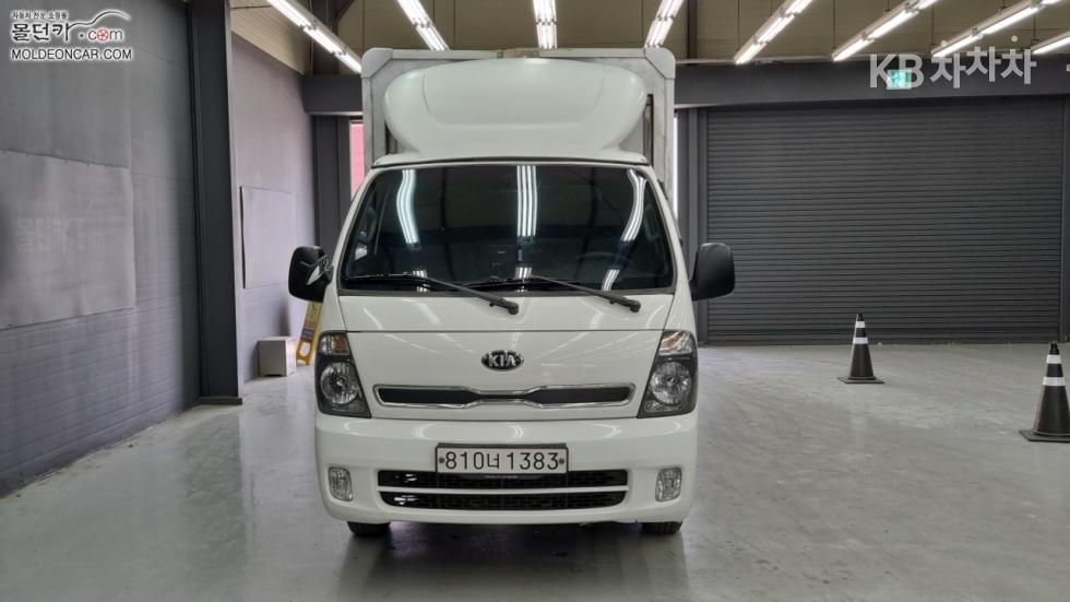 2014 - kia bongo iii
