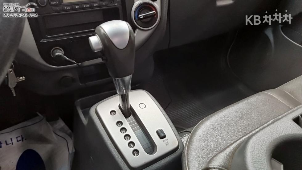 2014 - kia bongo iii