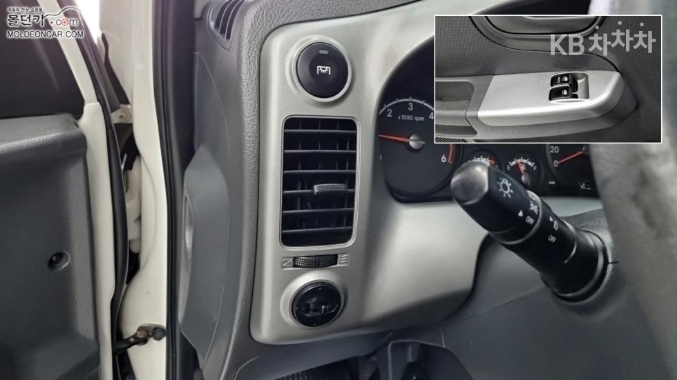 2014 - kia bongo iii