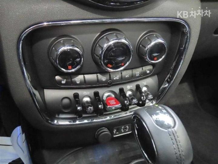 Mini Clubman 1.5 Cooper High Trim 9