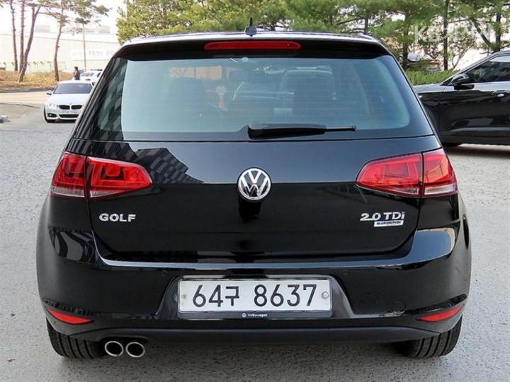 Volkswagen Golf 2.0 TDI MK7 Premium 5