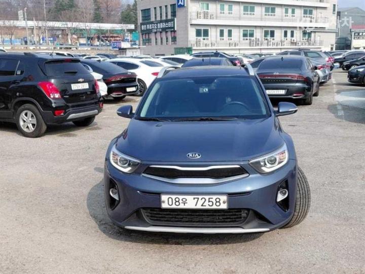 Kia Stonic Diesel 1.6 VGT Prestige 4