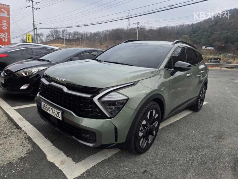 2022 - kia sportage