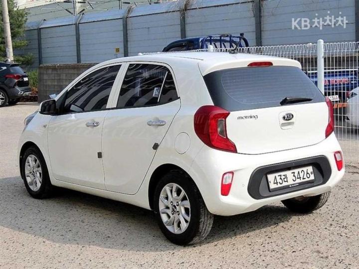 Kia Morning JA LPi Luxury 4