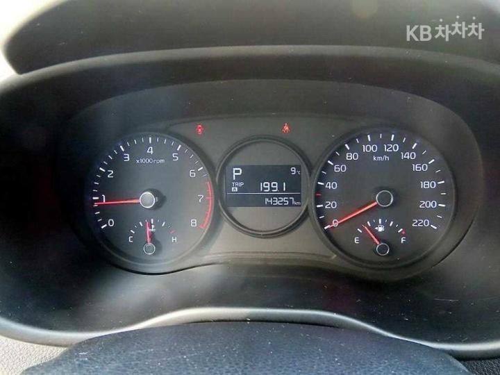 Kia Morning JA LPi Luxury 10