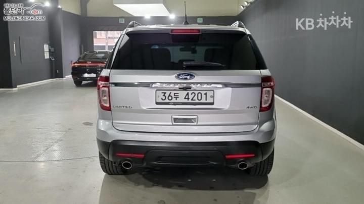 Ford Explorer New 3.5 Ti-VCT V6 4WD Limited 5