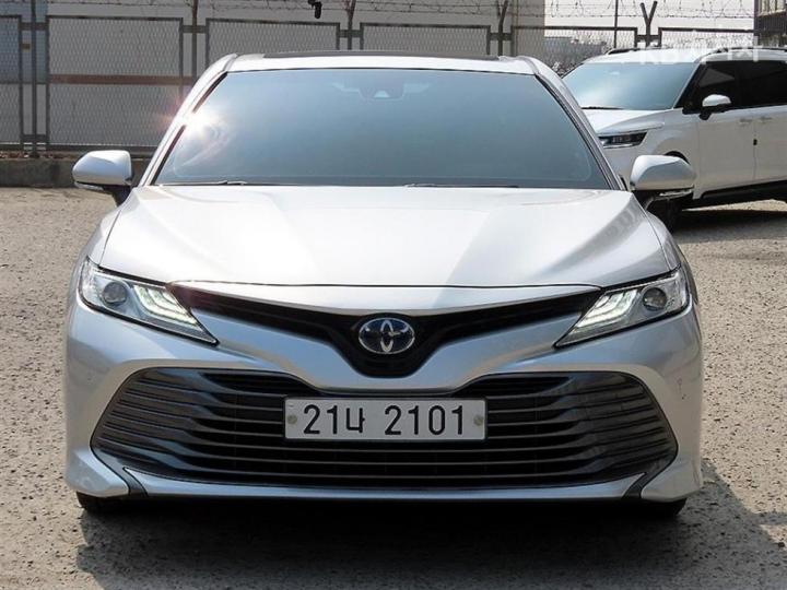 Toyota Camry XV70 2.5 Hybrid Base Type 2