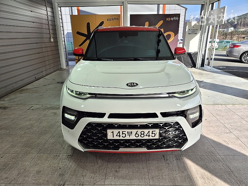 2019 - kia soul