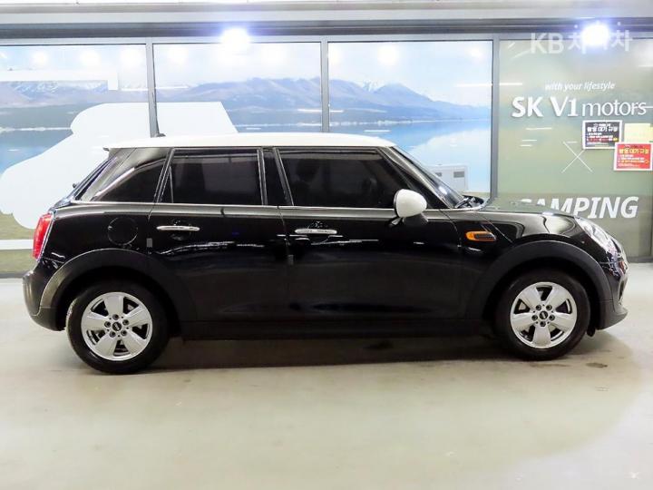 Mini Cooper 5 Duo 1.5 Base Type 4