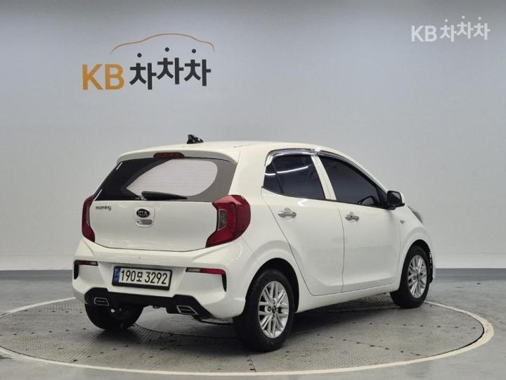 Kia Morning Urban JA 1.0 Gasoline Prestige 4