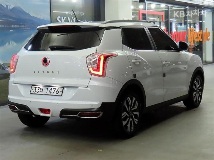 KG Mobility (Ssangyong) Tivoli Armor 1.6 Gasoline Gear Plus 2WD 5