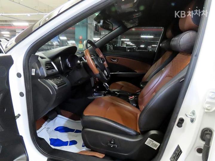 KG Mobility (Ssangyong) Tivoli Armor 1.6 Gasoline Gear Plus 2WD 7