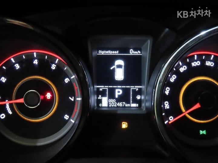 KG Mobility (Ssangyong) Tivoli Armor 1.6 Gasoline Gear Plus 2WD 10