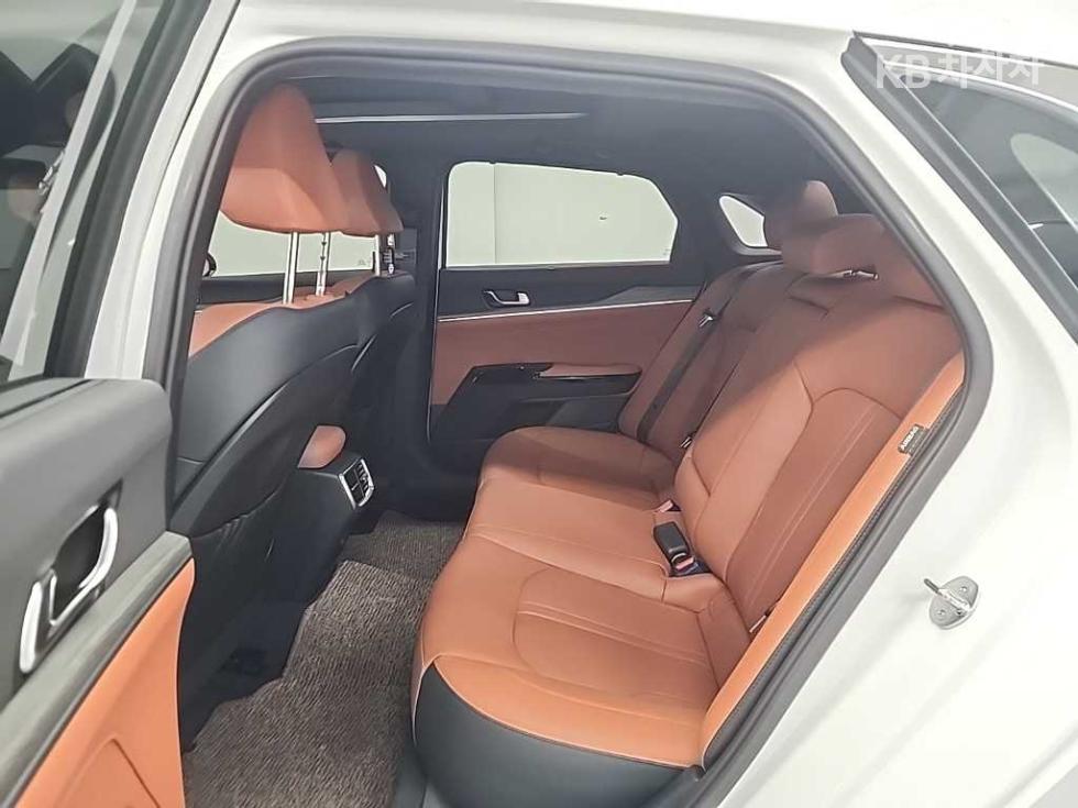 2024 - kia k5