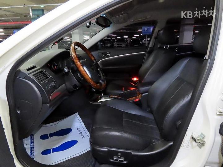 Chevrolet Tosca Premium 6 L6 2.0 SX 7