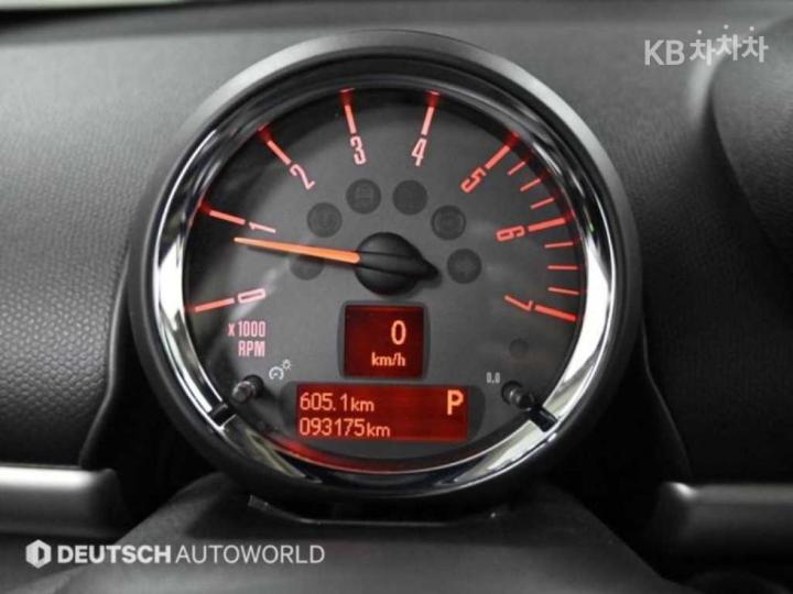 Mini Countryman D ALL4 2.0 Base Type 9