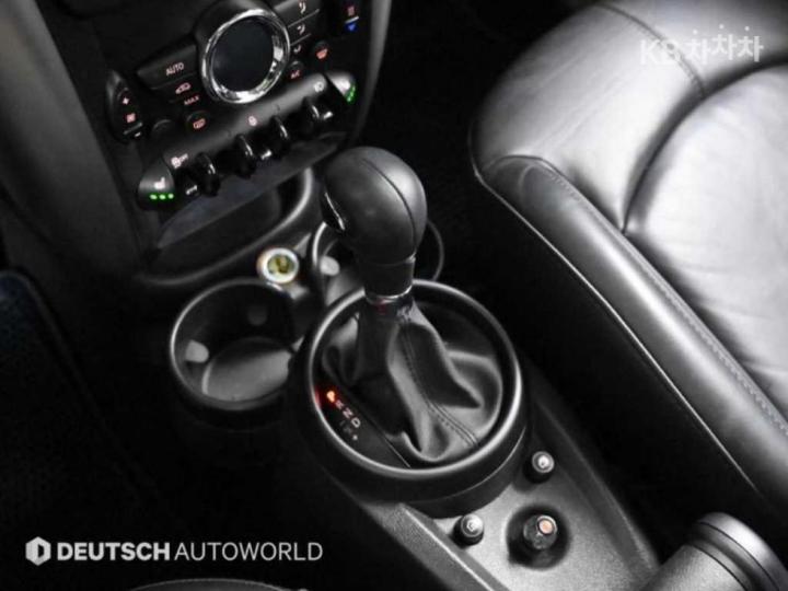 Mini Countryman D ALL4 2.0 Base Type 10