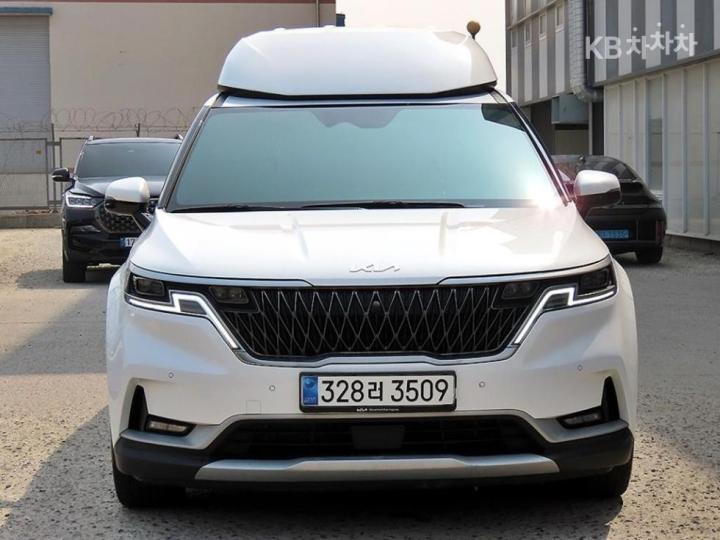 Kia Carnival High Limousine G3.5 GDI Signature