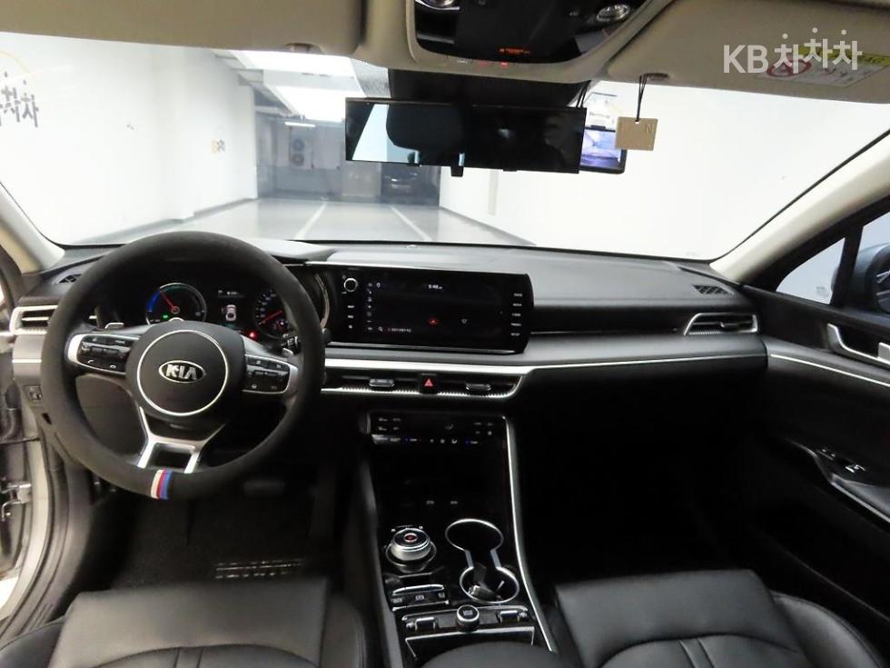 2020 - kia k5