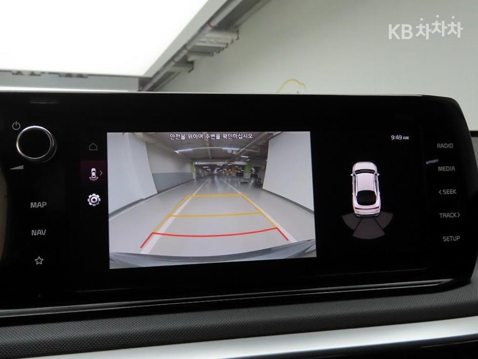 2020 - kia k5