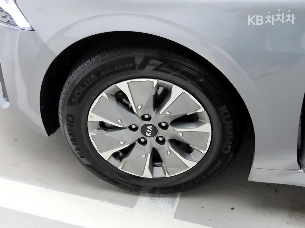 2020 - kia k5