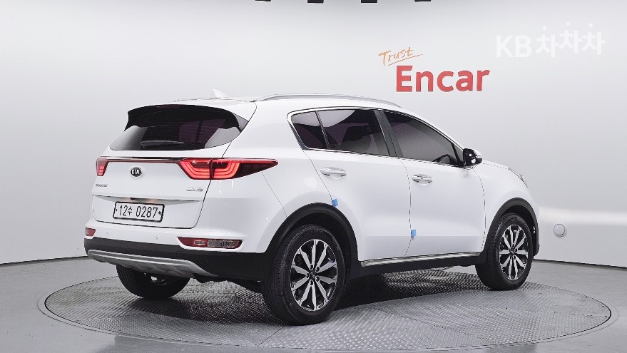 2016 - kia sportage