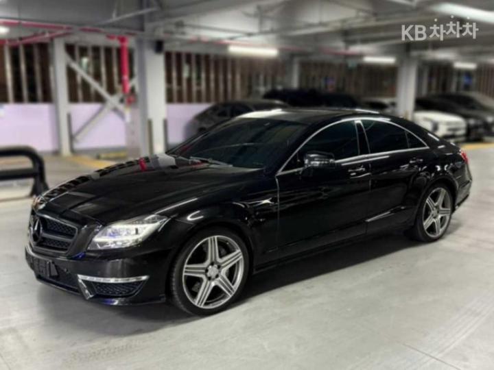 Mercedes-Benz CLS-Class W218 CLS63 AMG W218 3