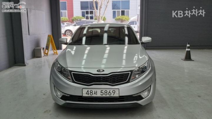 Kia K5 Hybrid Noblesse 4