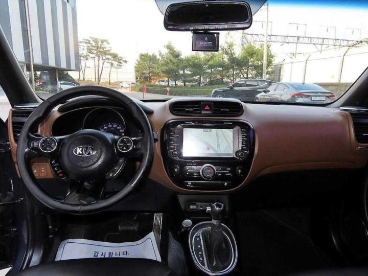 Kia Soul 1.6 Diesel 8