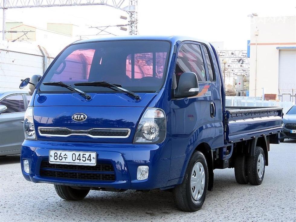 2019 - kia bongo iii
