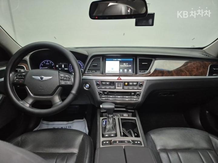 Hyundai Genesis DH G330 Modern 9