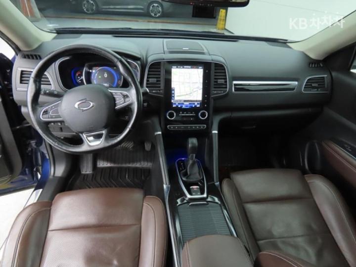 Renault QM6 2.0 4WD RE Signature 8