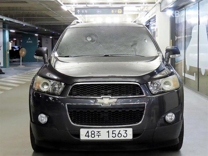 Chevrolet Captiva 2WD LT 3