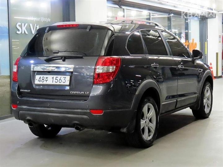 Chevrolet Captiva 2WD LT 5