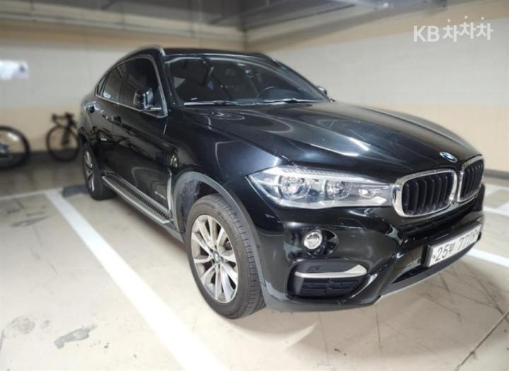 BMW X6 F16 xDrive 30d Base Type 3