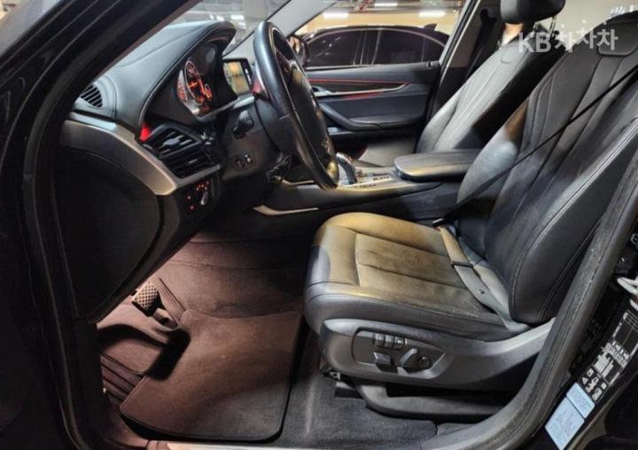 BMW X6 F16 xDrive 30d Base Type 10