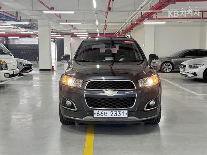 Chevrolet Captiva 2WD LT Premium 3