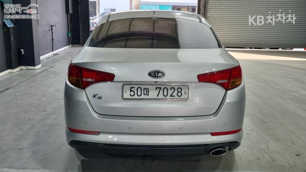 2011 - kia k5