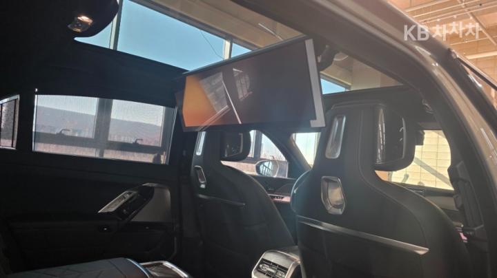 BMW i7 eDrive 50 M Sport 8