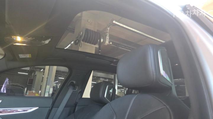 BMW i7 eDrive 50 M Sport 10