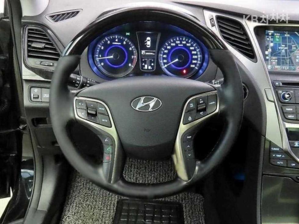 Hyundai Grandeur — miniaturë 8