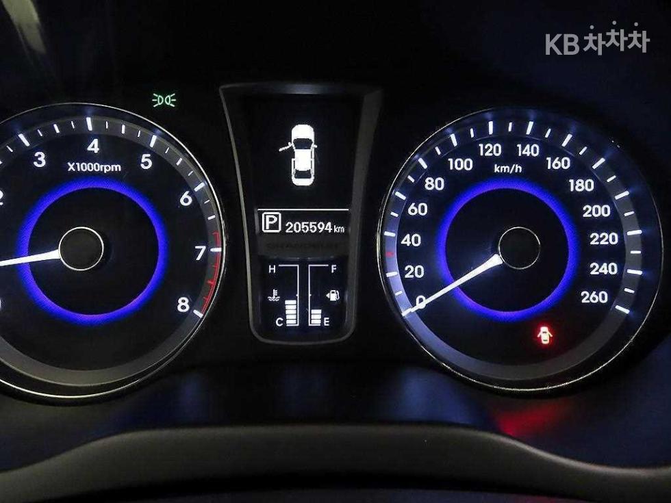 Hyundai Grandeur — miniaturë 9