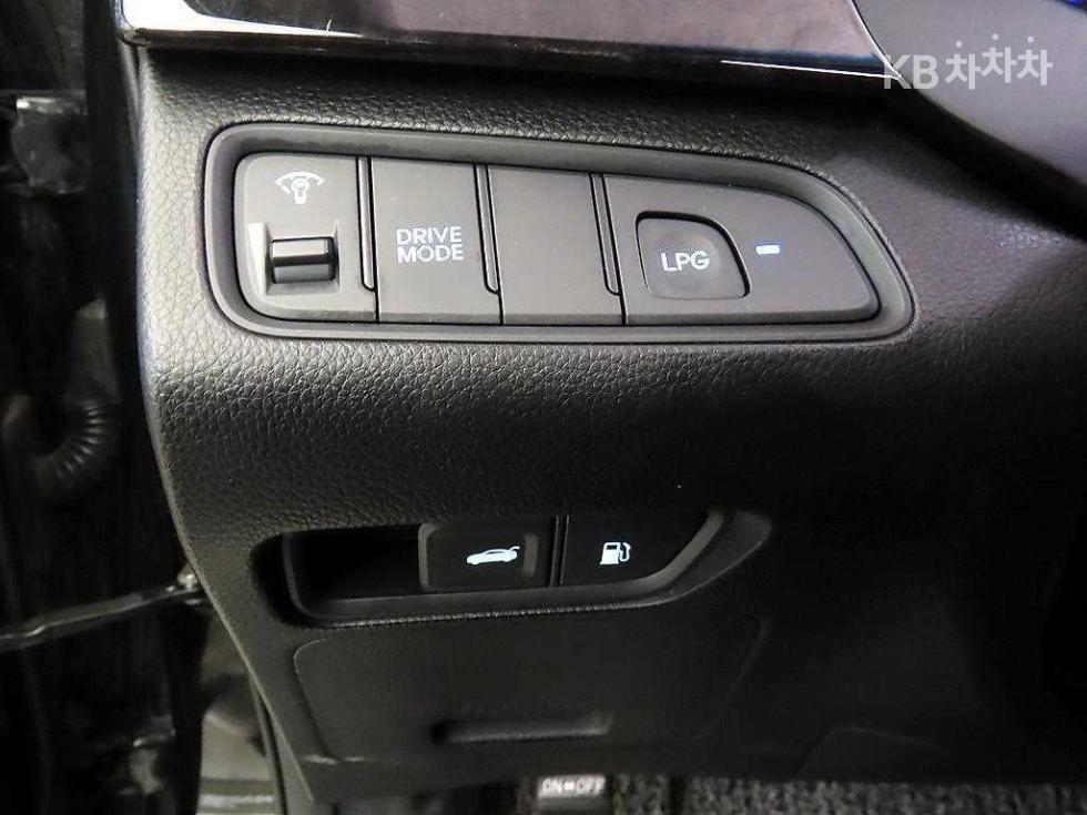 Hyundai Grandeur — miniaturë 14