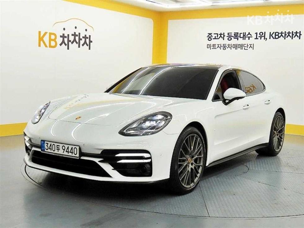 Porsche Panamera — miniaturë 2