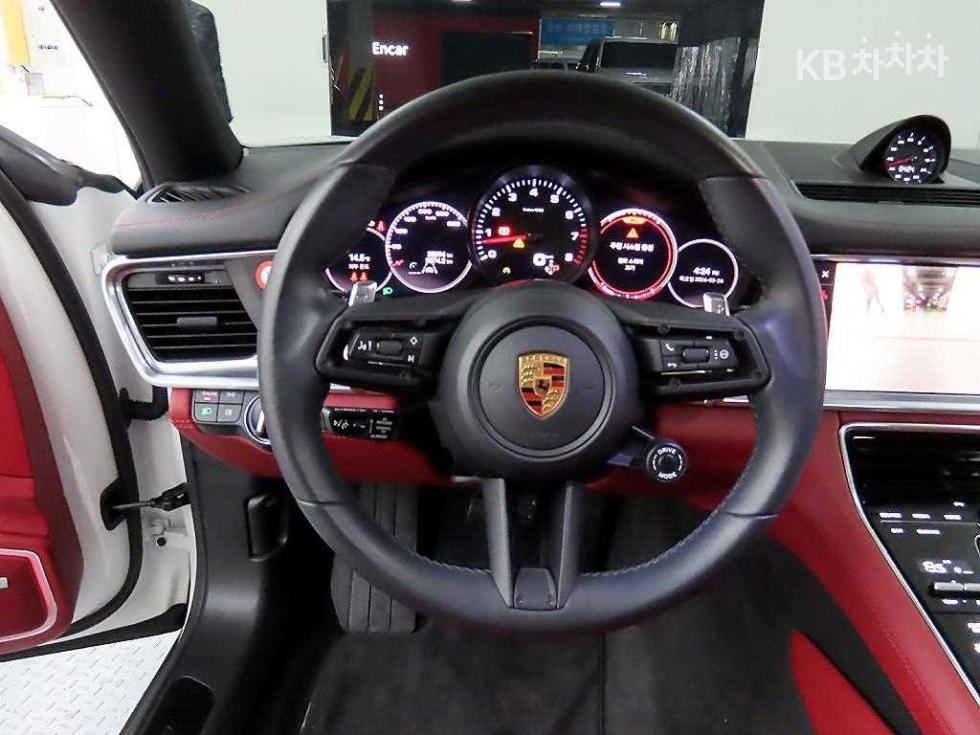 Porsche Panamera — miniaturë 9